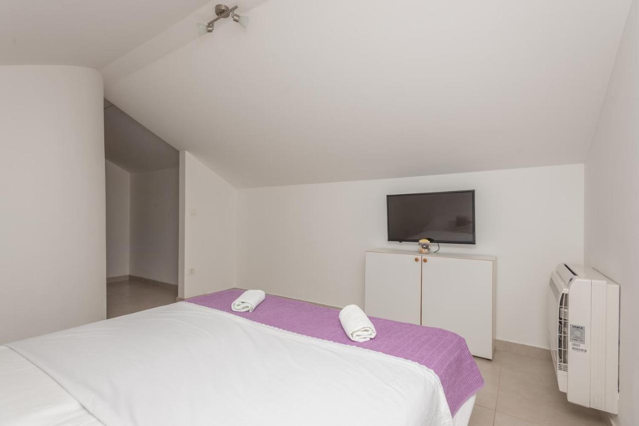 Apartments Zora 투체피 외부 사진